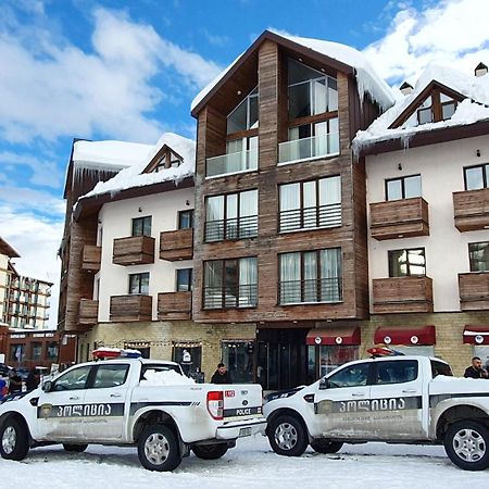 New Gudauri Apartment Near The Ski Lift Exterior photo